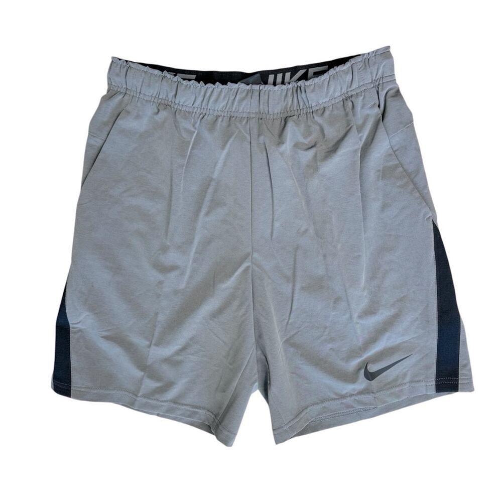 NIKE DRI-FIT Men’s Gray Pull On Athletic Shorts